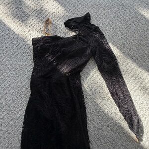 Black One-Shoulder Lace Dance Costume